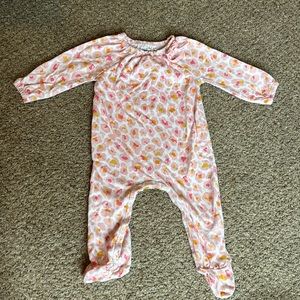 LEOPARD PRINT FOOTIE